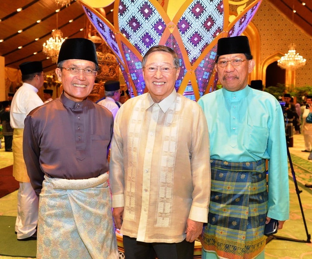 Brunei.Hari.Raya.2.Carlos G. Dominguez.jpg