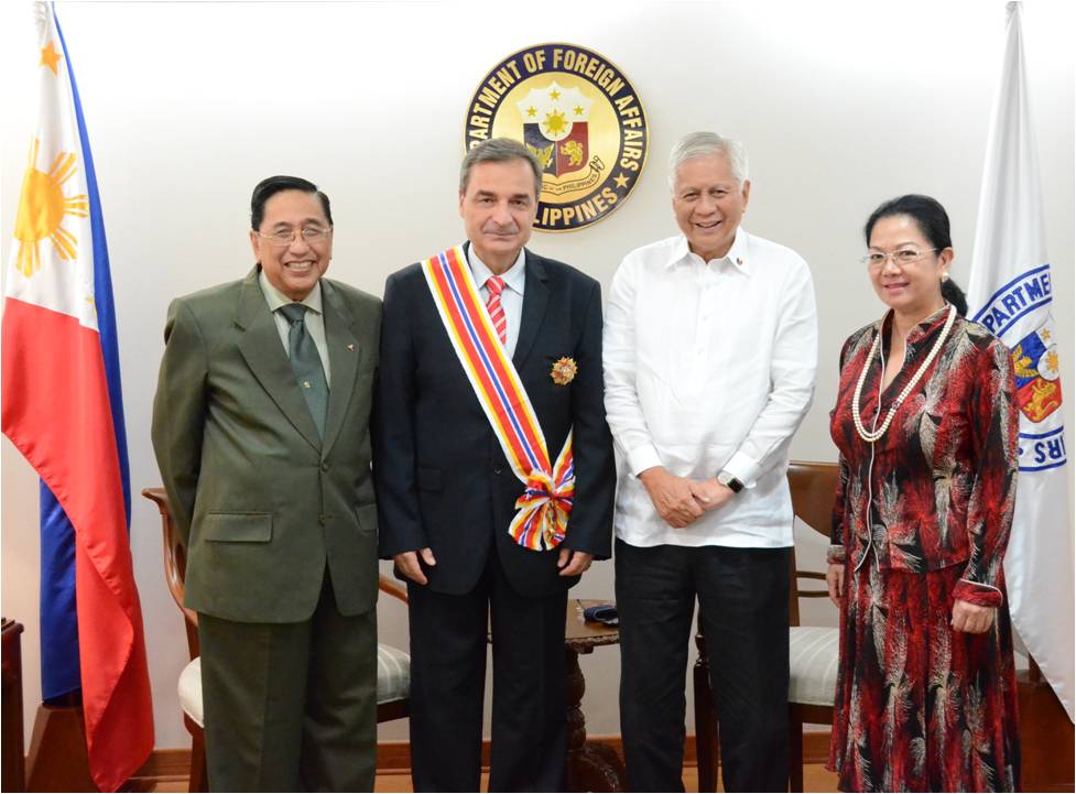 OEA conferment of Sikatuna Award1