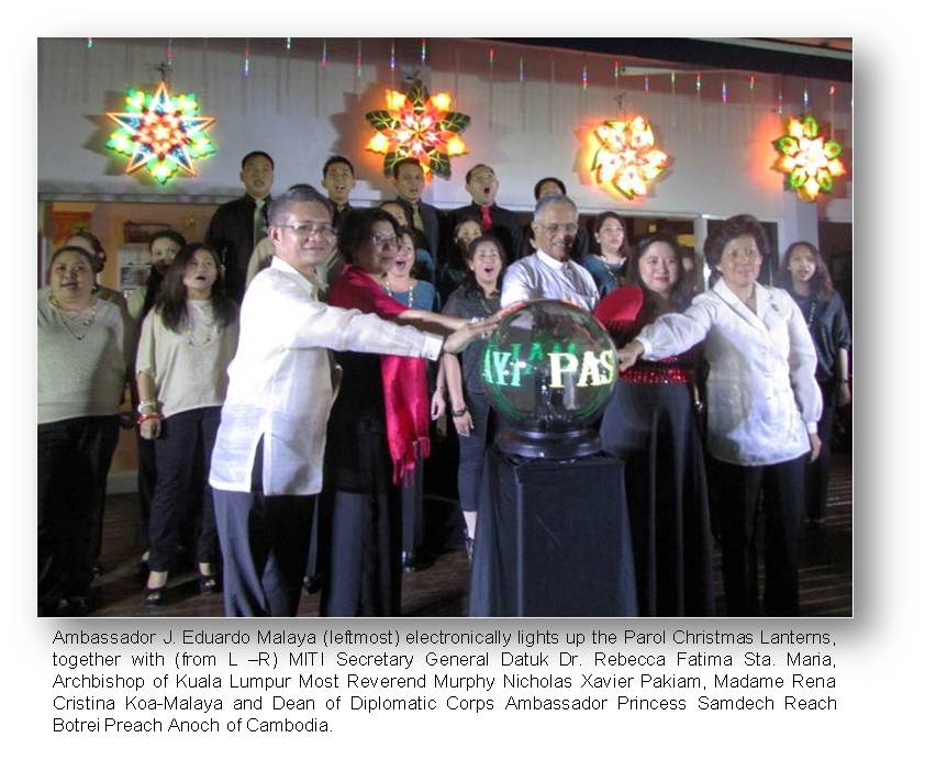 KL Chirstmas parol lighting1