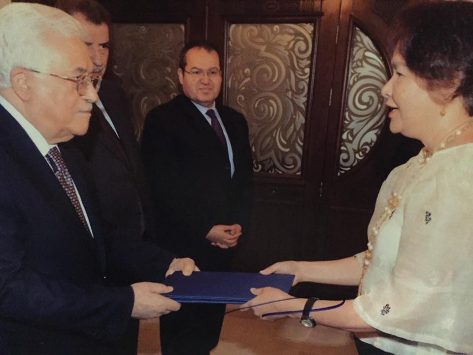 Jordan Amb presents her credential