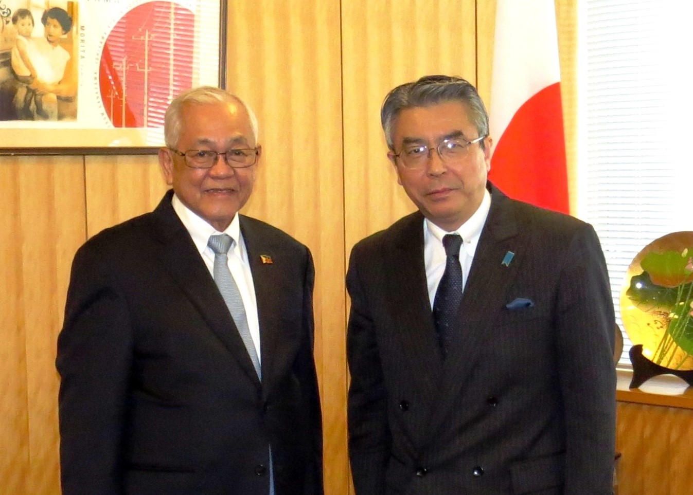 Tokyo Pres Cred 1