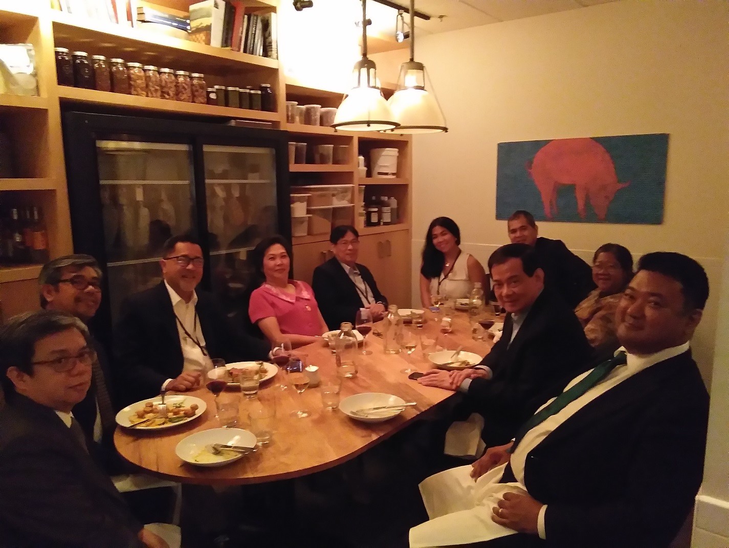 Ottawa PHL Ambassador welcomes PHL delegation to 3rd APEC meeting
