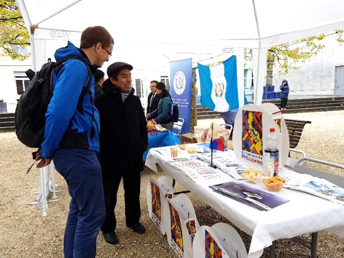 Berne Global Village 2