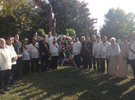 NY Rizal 3