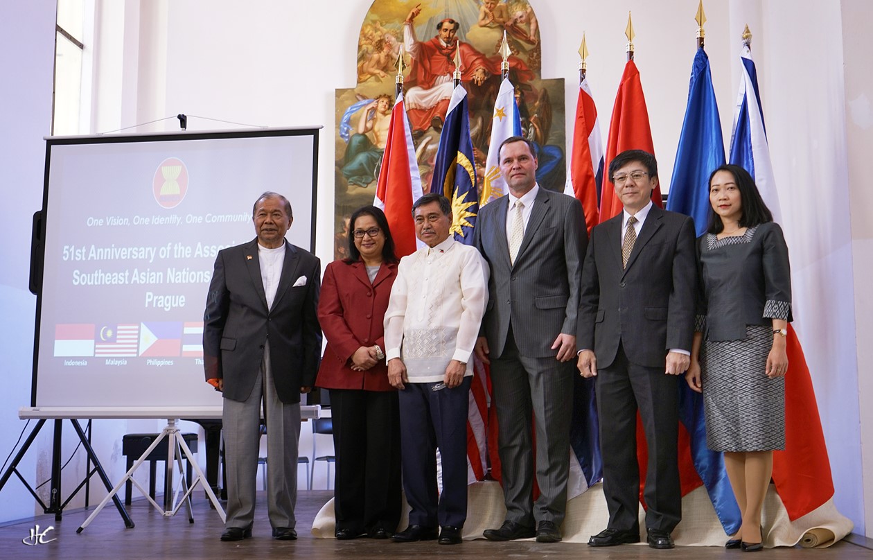 PRAGUE ASEAN 2