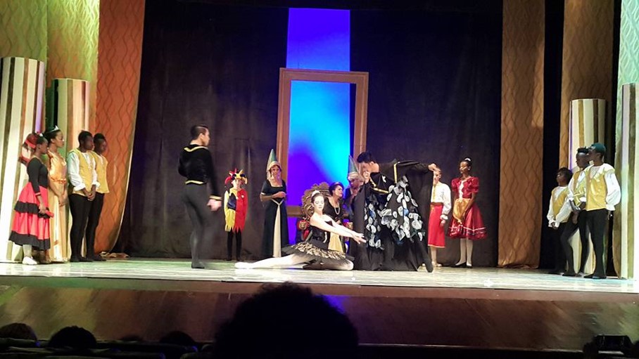 Nairobi Swan Lake 2