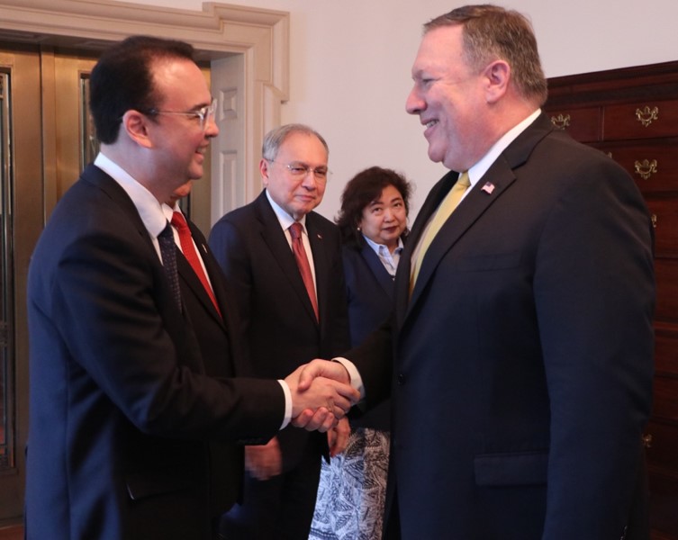 Washington Cayetano Pompeo 1