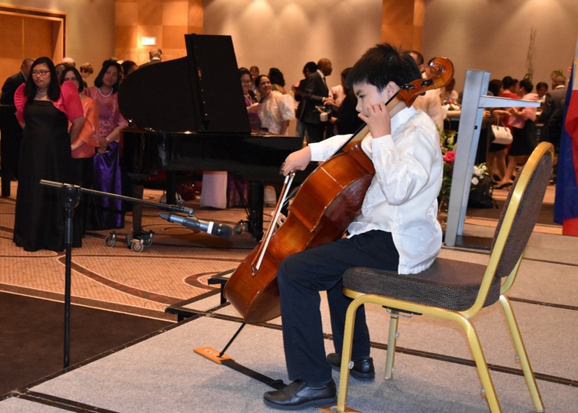 VIENNA CELLIST 1