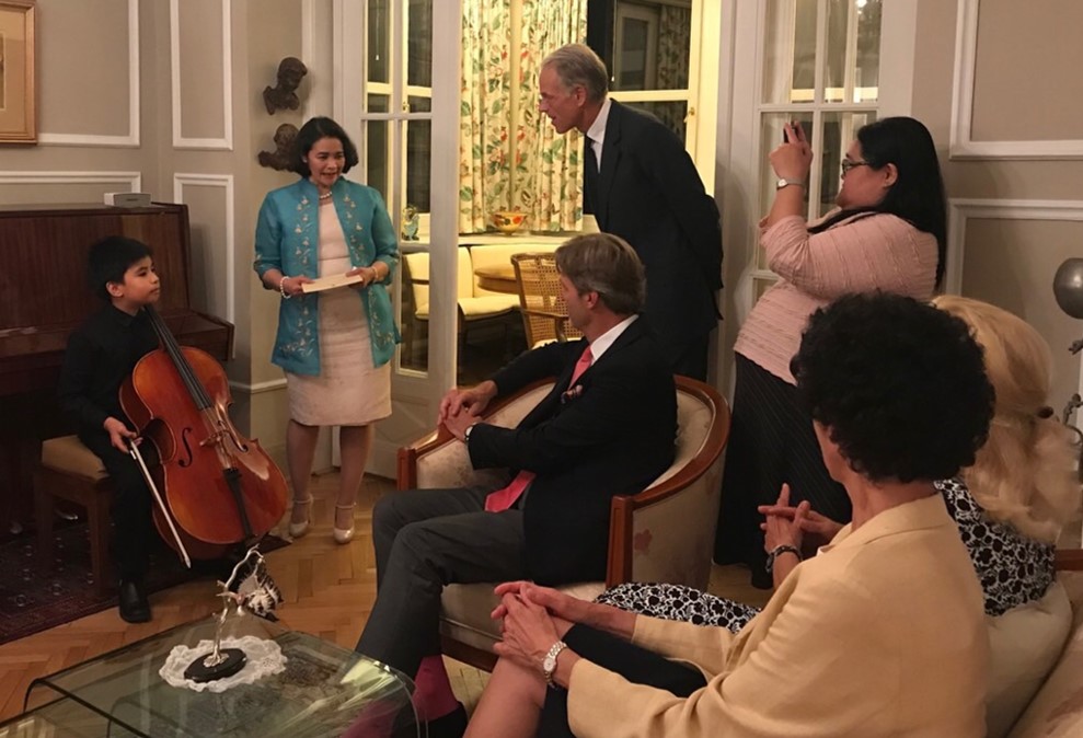 VIENNA CELLIST 2