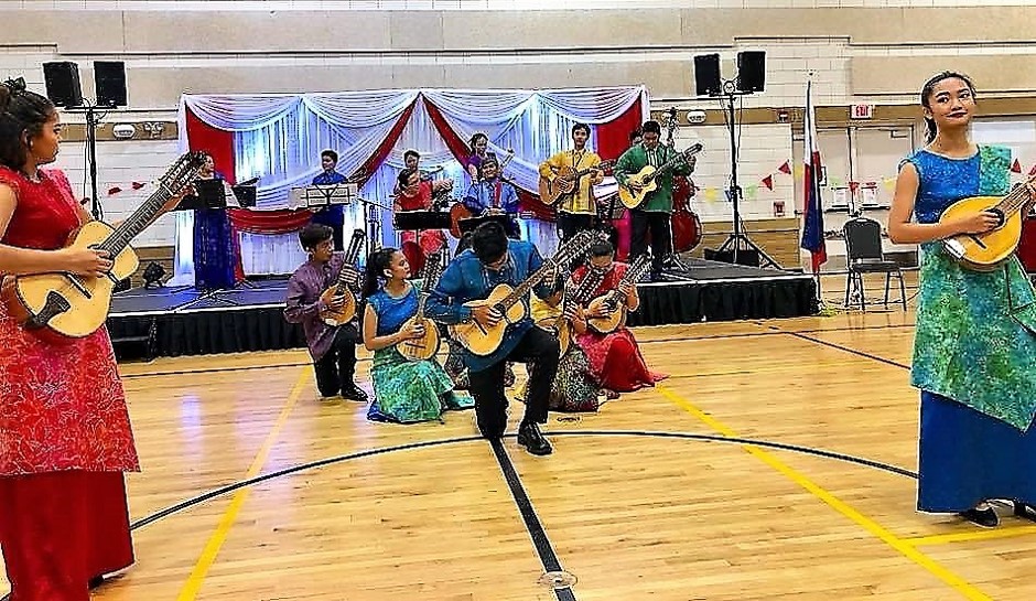 CALGARY RONDALLA 4