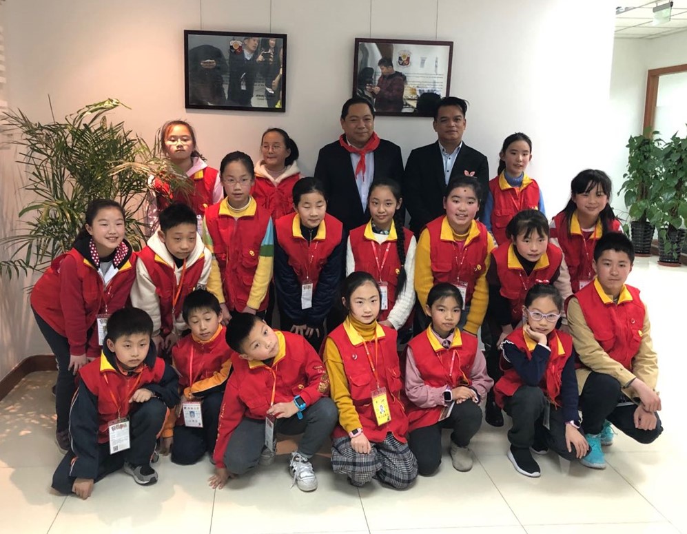 SHANGHAI STUDENTS 3