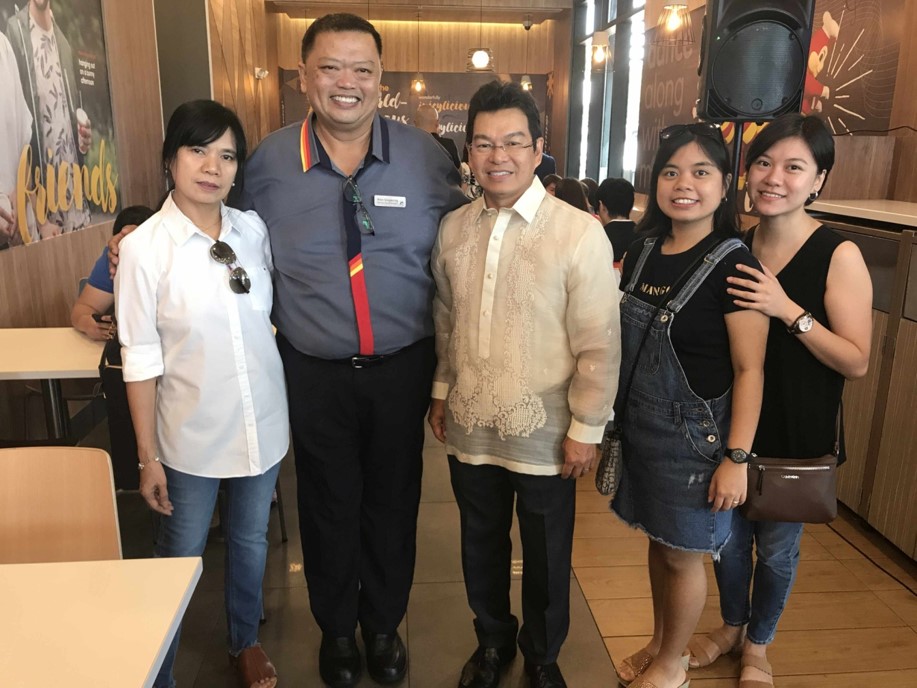Agana Jollibee 4