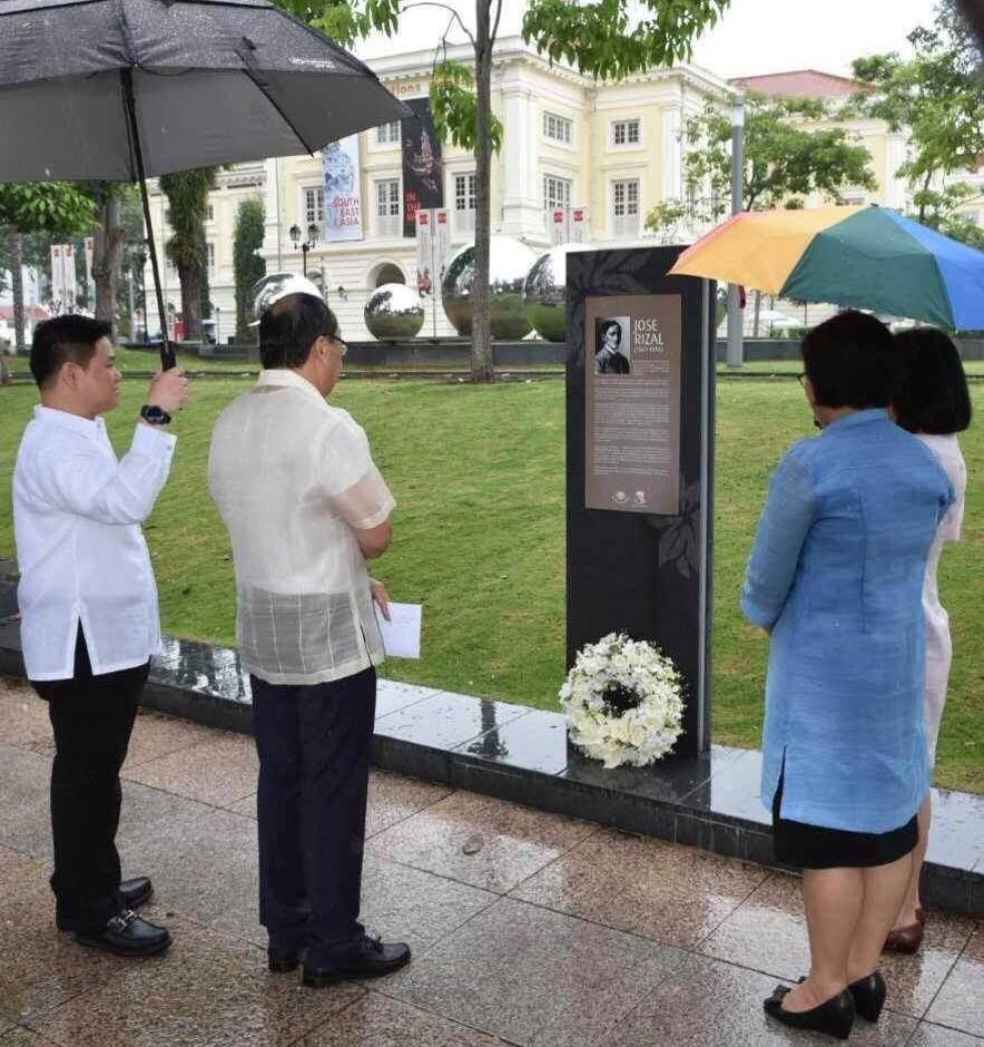 Singapore Rizal 2