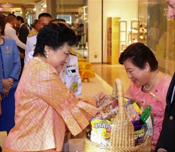 Bangkok Diplo Bazaar 1