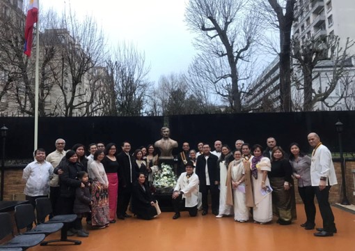Paris Rizal 1