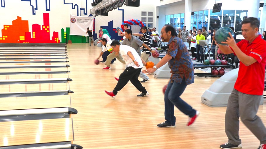 Brunei Bowling 3