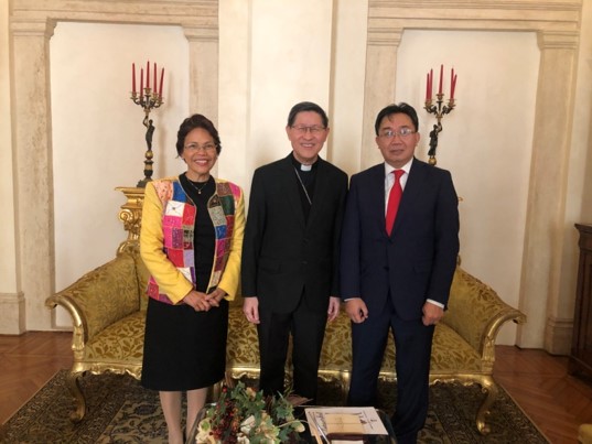Vatican Cardinal Tagle 2