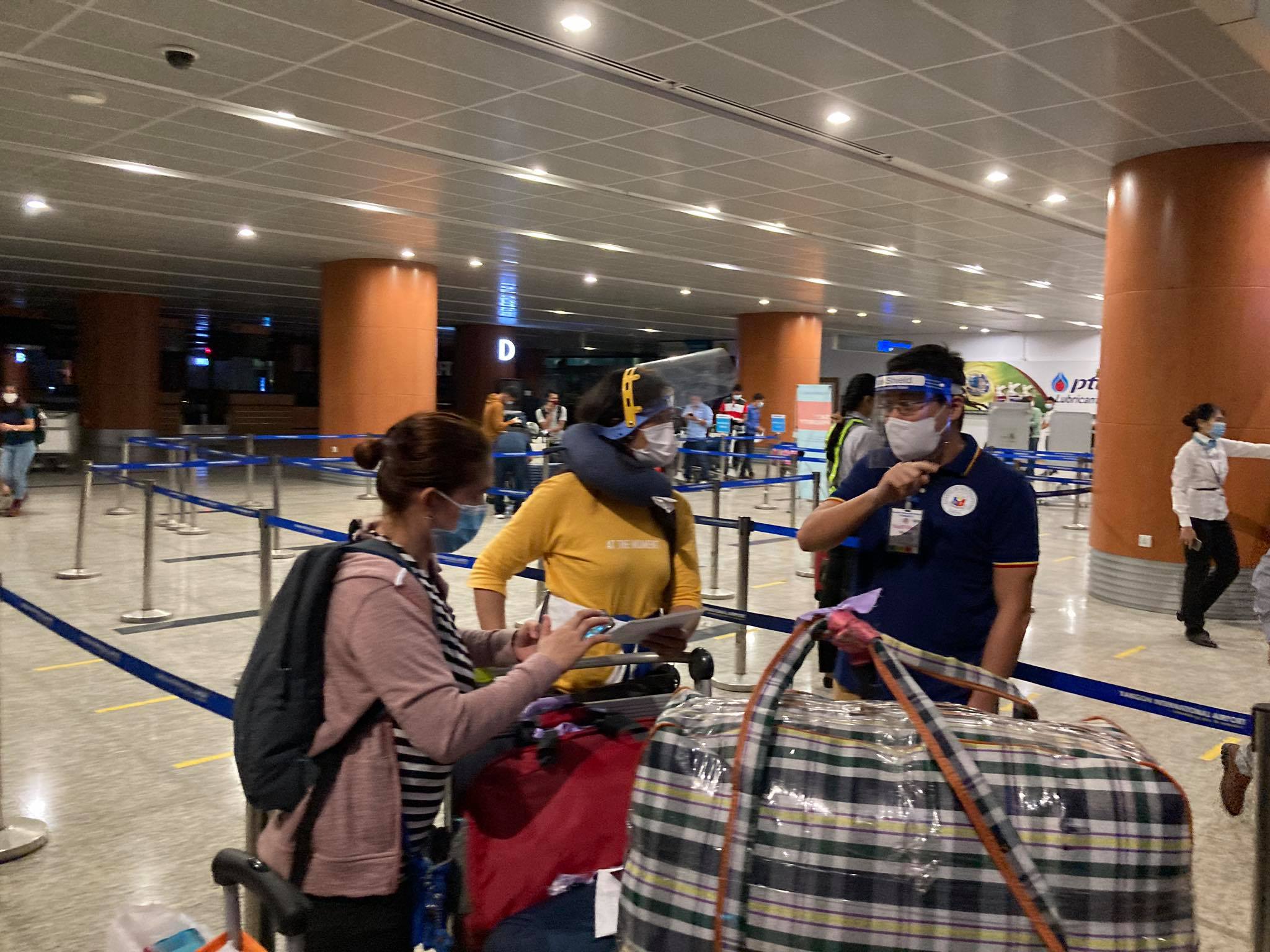 8 Filipinos Join Special Relief Flight 2