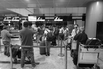 18 Filipinos Return Home 1