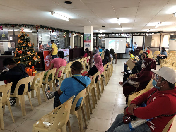 4 VAW Free advocacy videos being shown at the customer waiting area