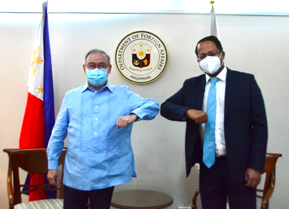 SFA Locsin Indian Ambassador Kumaran 1