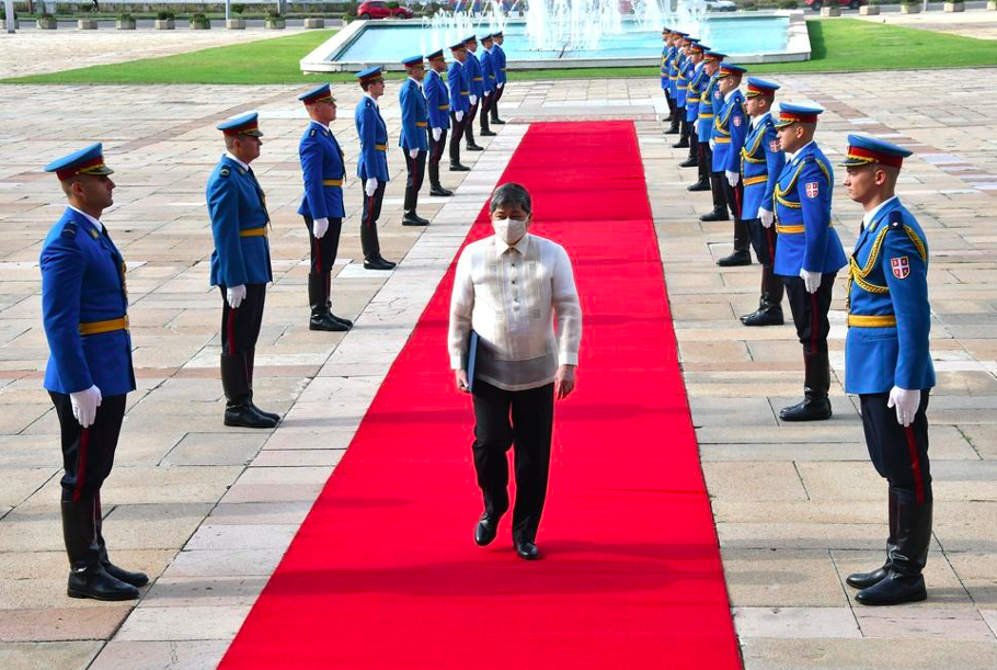 Presents Credentials to Serbian President Aleksandar Vučić 2