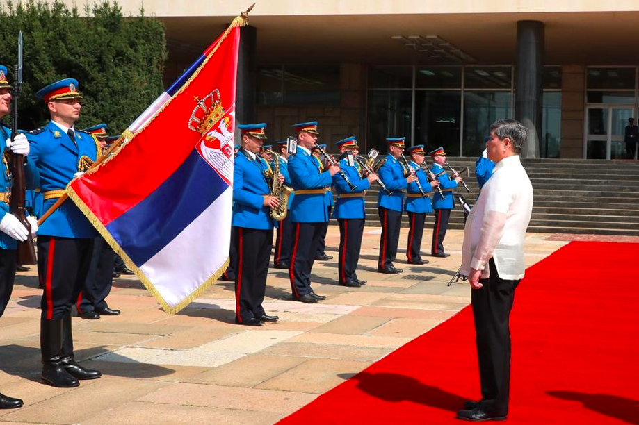 Presents Credentials to Serbian President Aleksandar Vučić 3