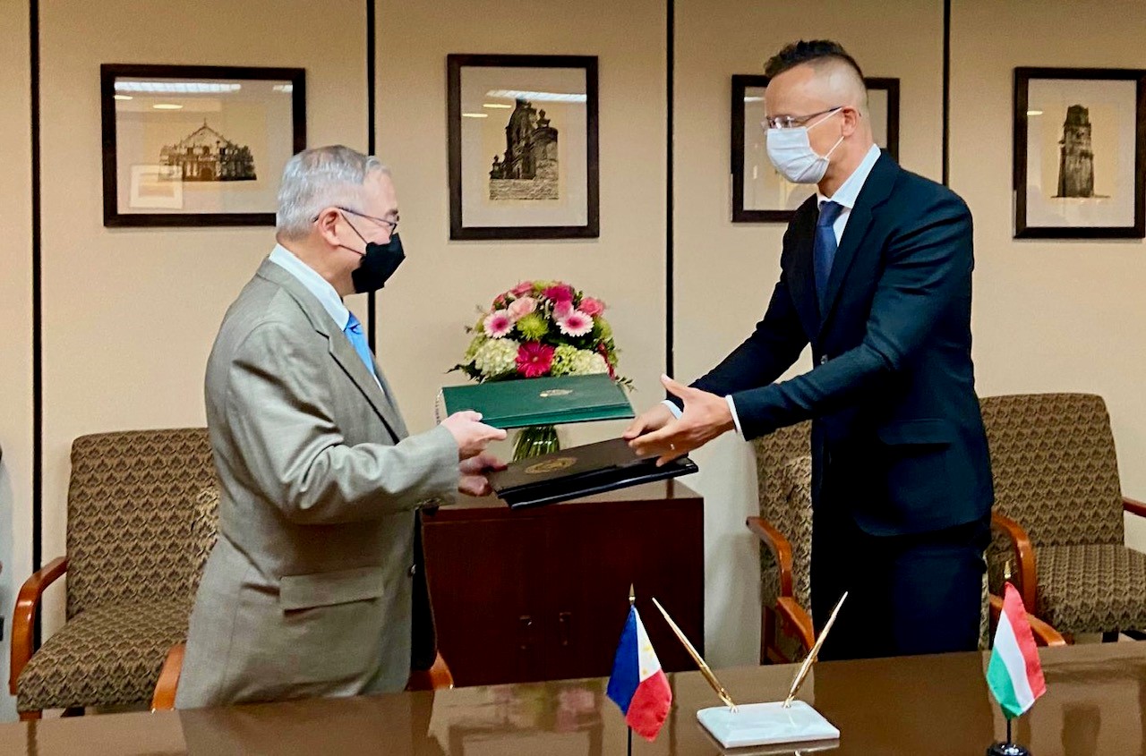 SFA and Hungarian FM during UNGA 2021