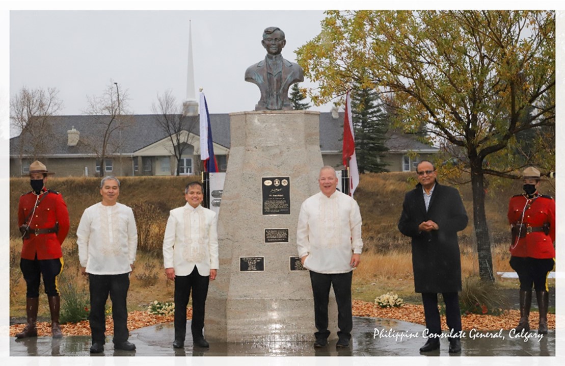 unveiling of Rizal Monument Calgary grpd