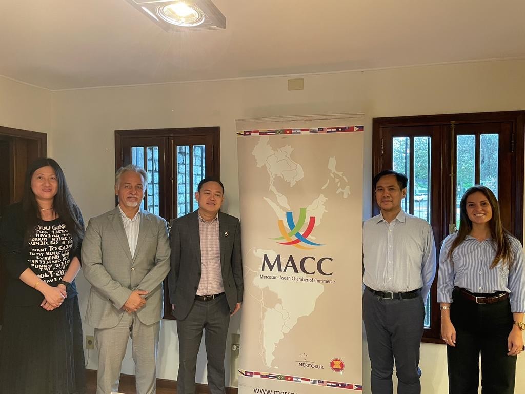 Buenos Aires bilateral trade and inv opportunities with uruguay