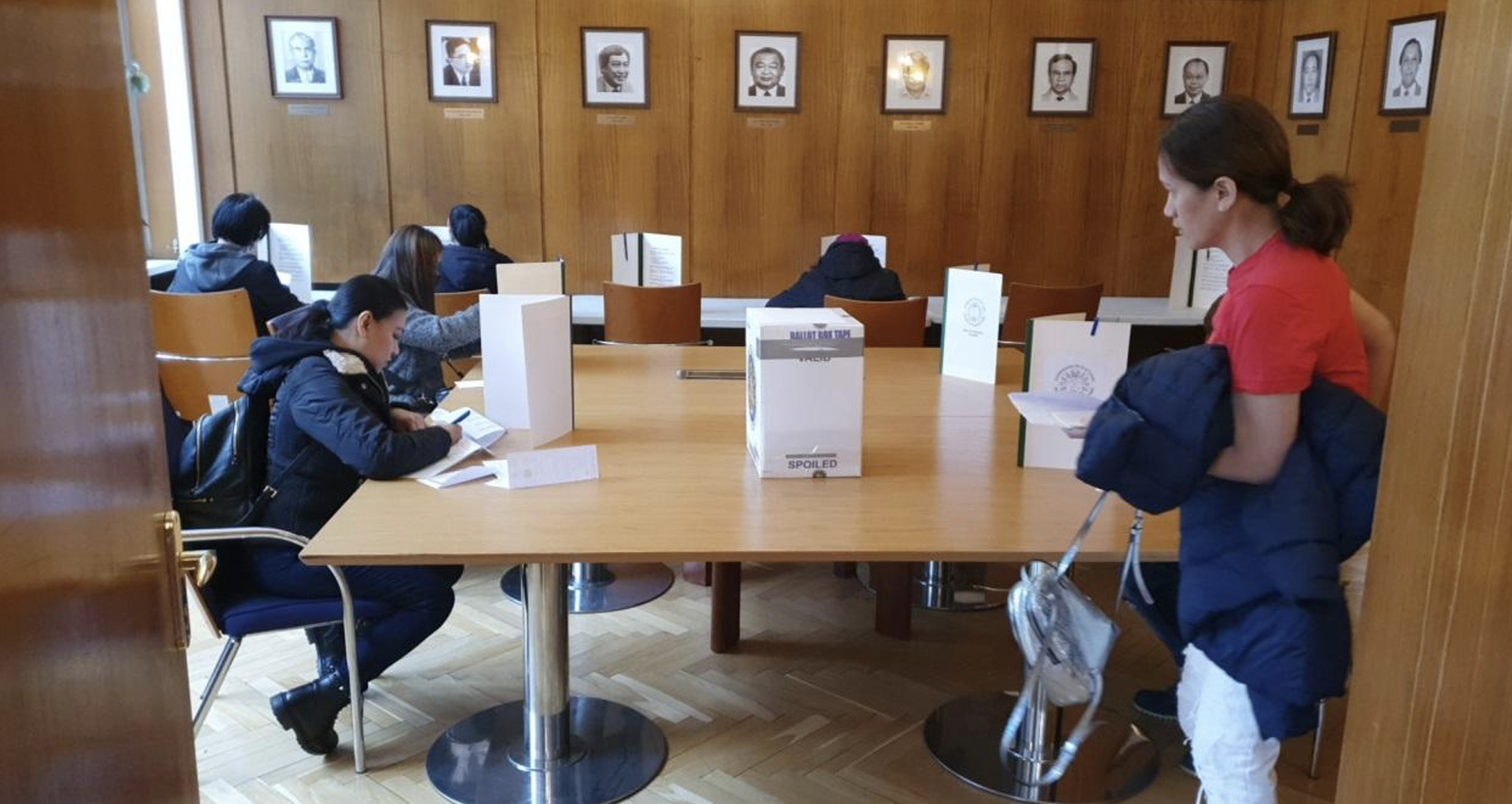 Moscow Overseas Voting 1
