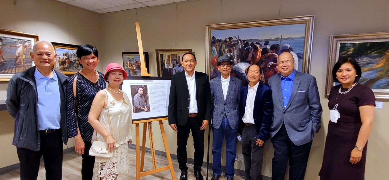 Edgardo lantin vancouver exhibit with guests