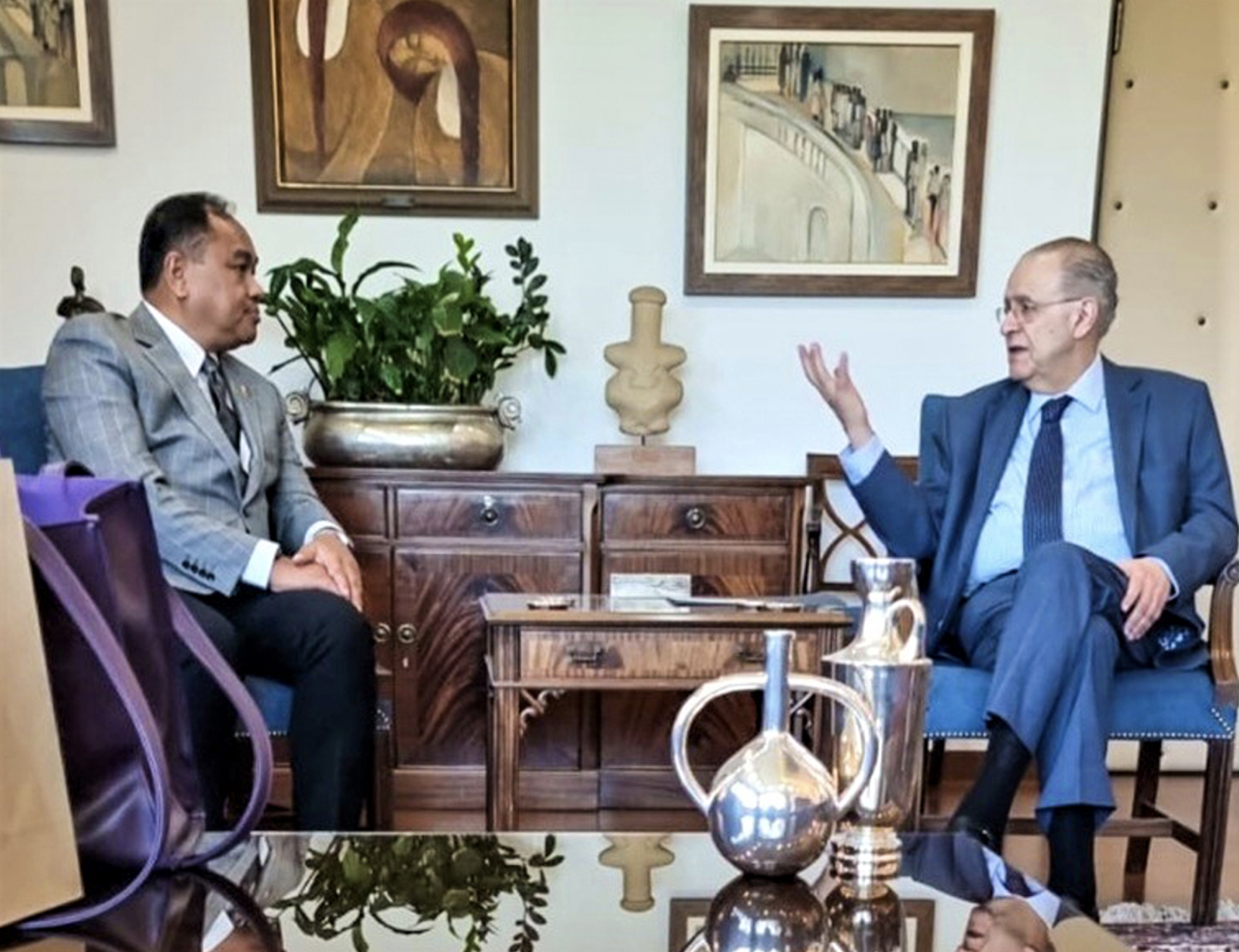 PH Ambassador and Cyprus Foreign Minister 1