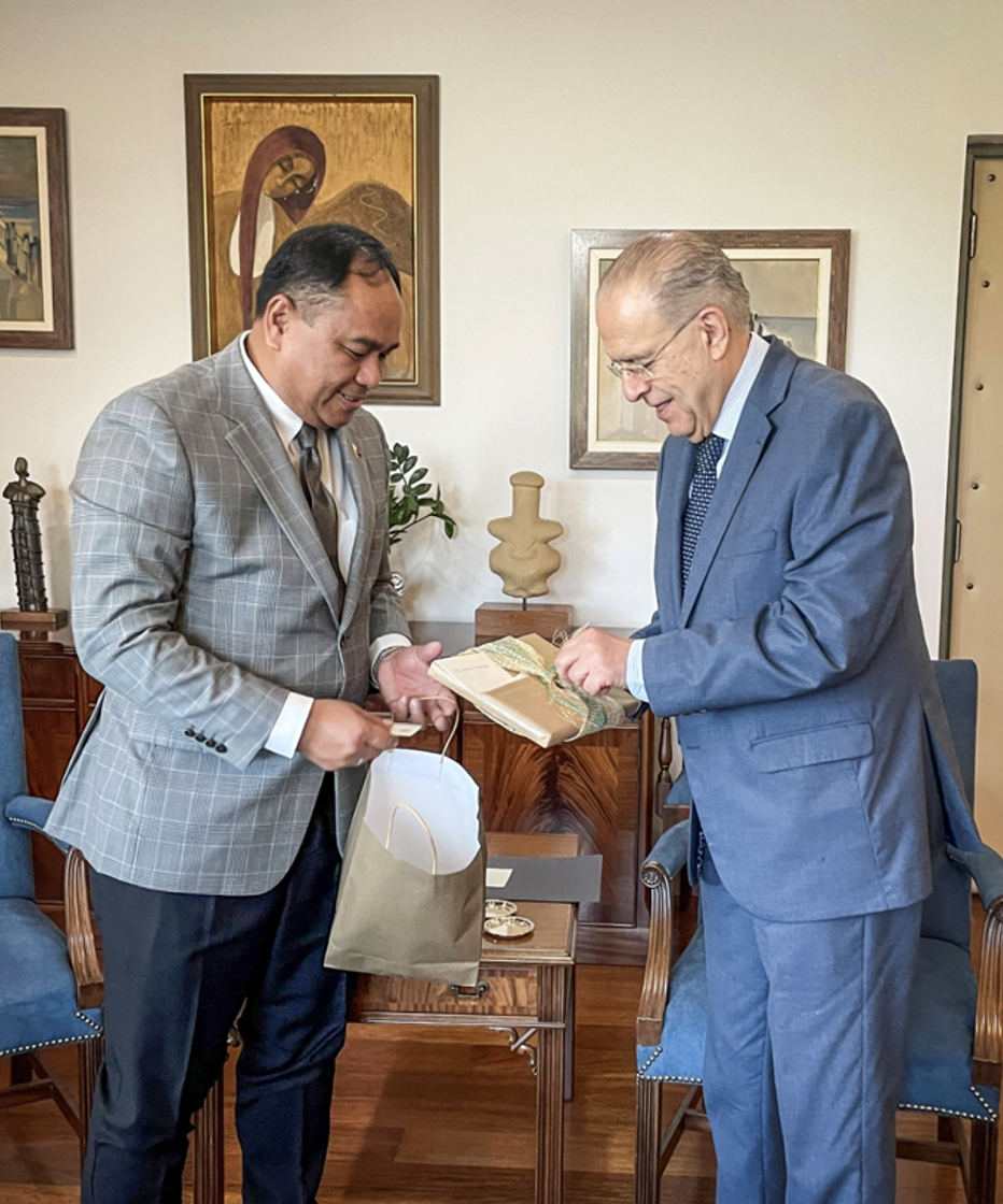 PH Ambassador and Cyprus Foreign Minister 3