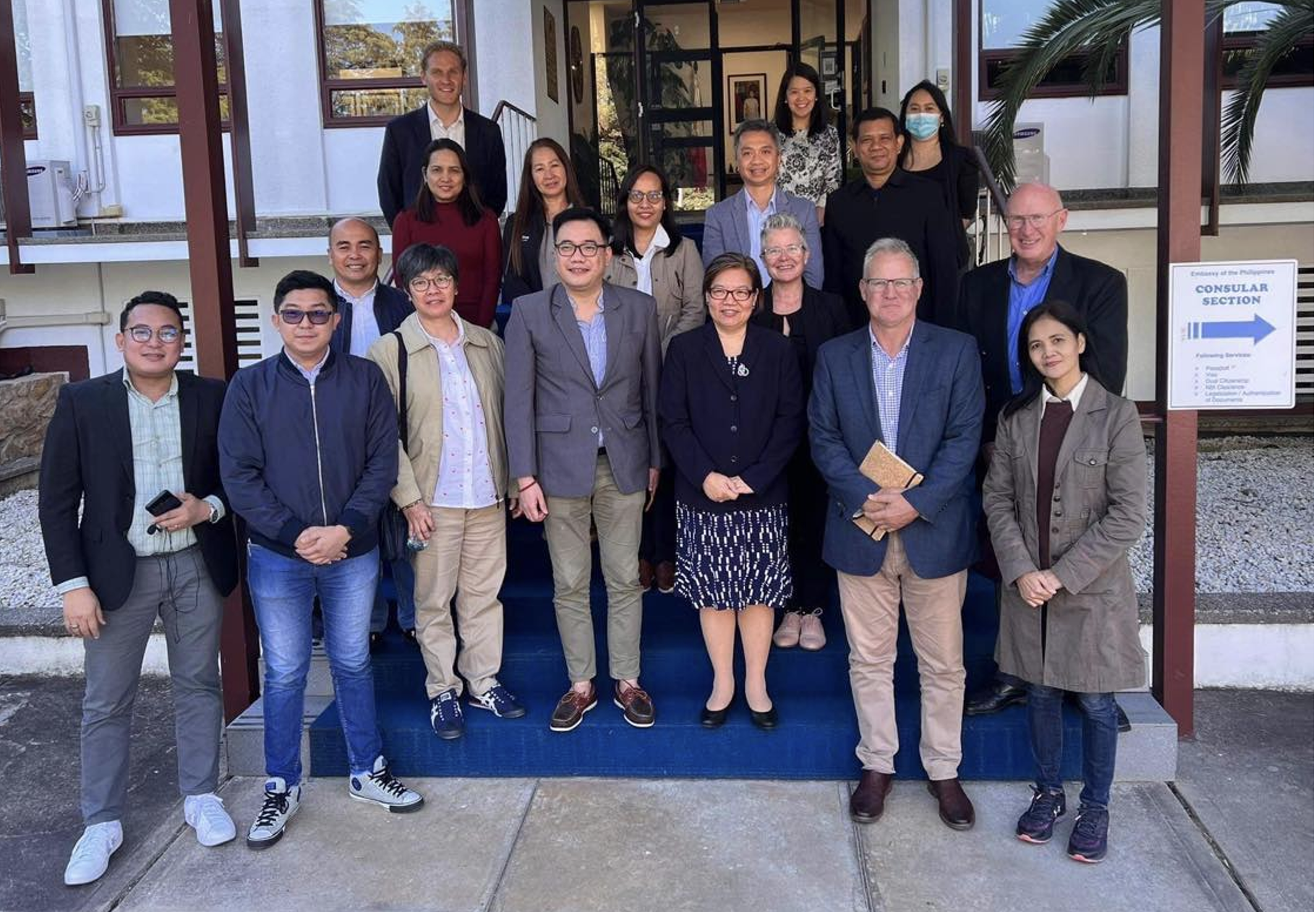 PH Ambassador to Australia Meets with Government Reps 3