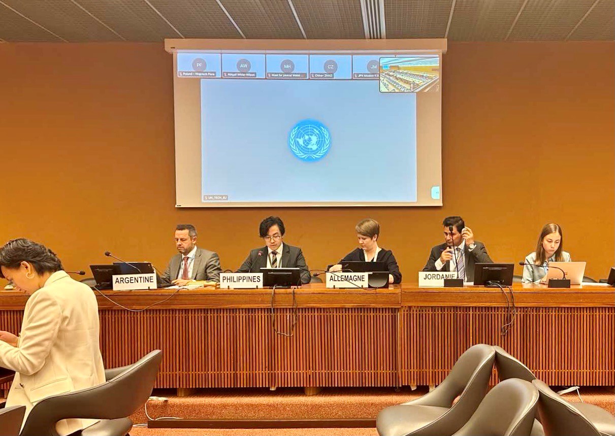 GENEVA 02