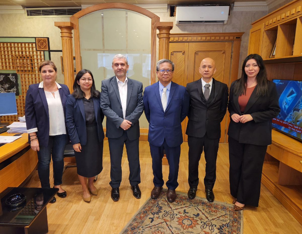 23.11.17 1Beirut.PE.PH Ambassador Meets Lebanese Minister of Labor to Discuss Filipino Migrant Issues on Voluntary Repatriation