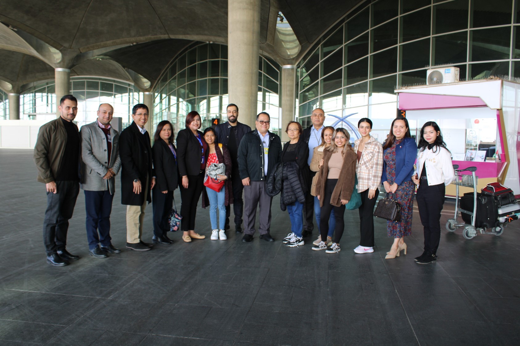 23.11.24 2 Amman.PE.PH Embassy in Jordan Sends Off Second Batch of 5 Filipinos from the West Bank to the Philippines