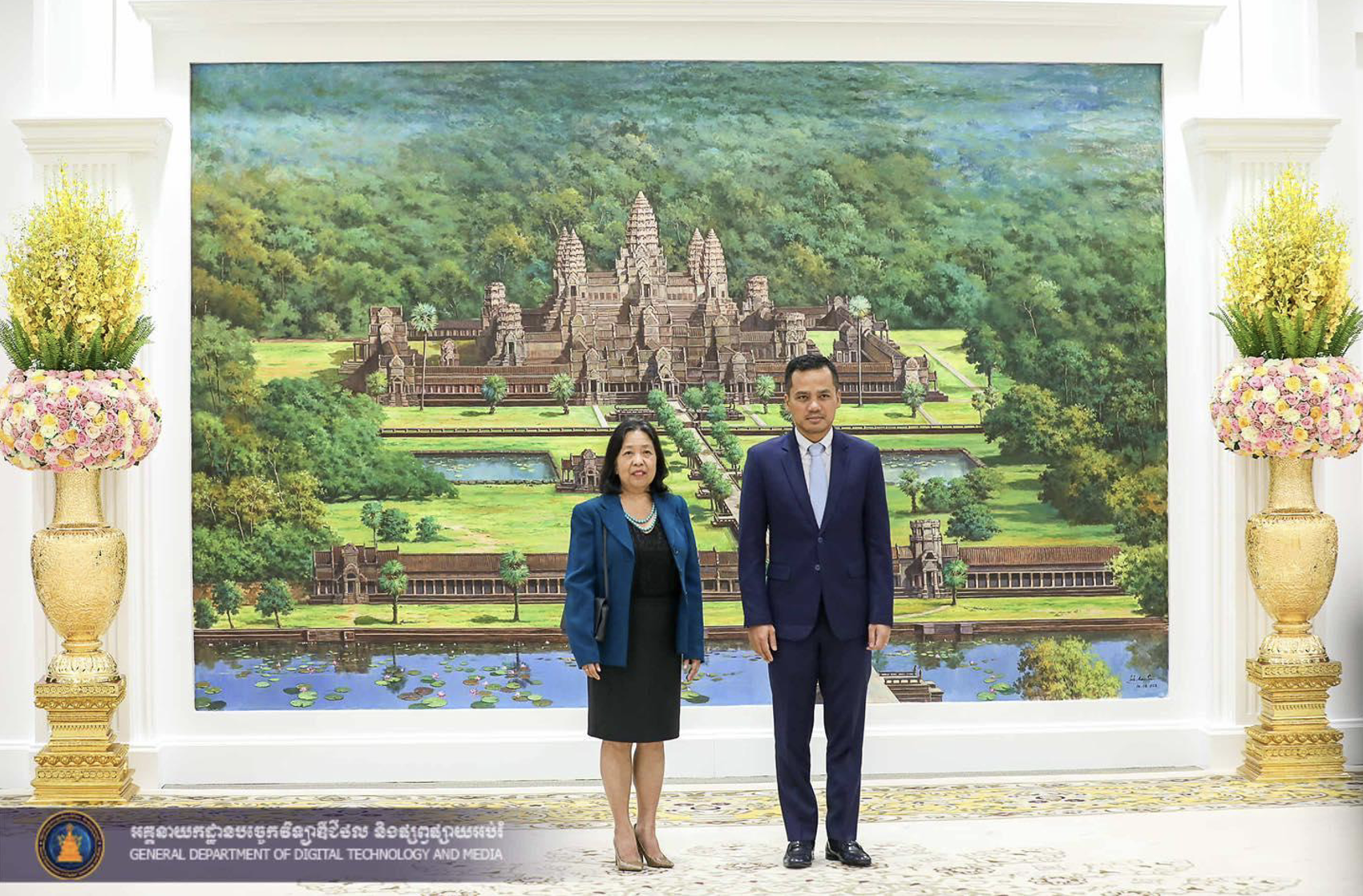 Cambodia Discusses Bilateral Cooperation 2