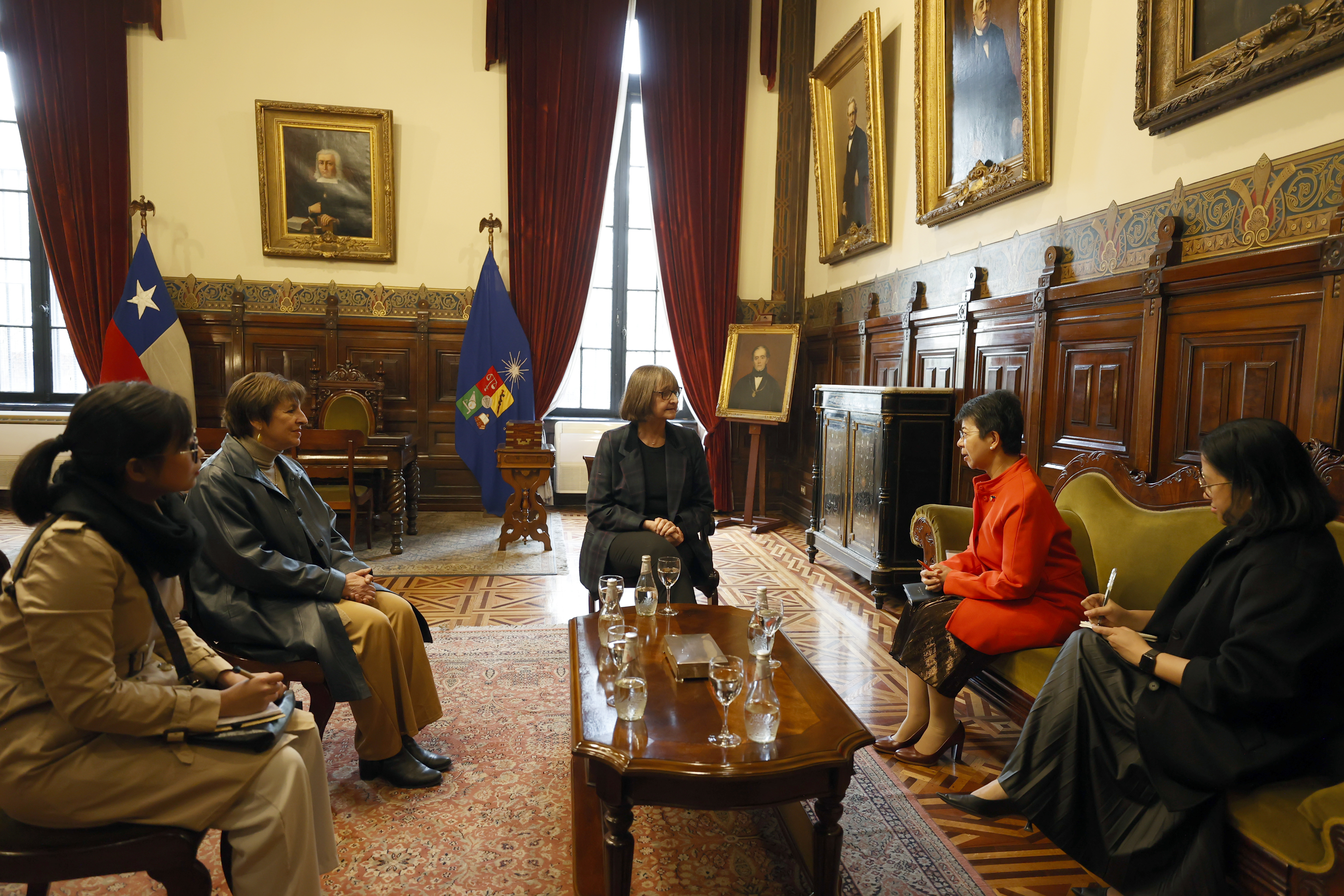 BANNER PHOTO Meeting with UdeChile